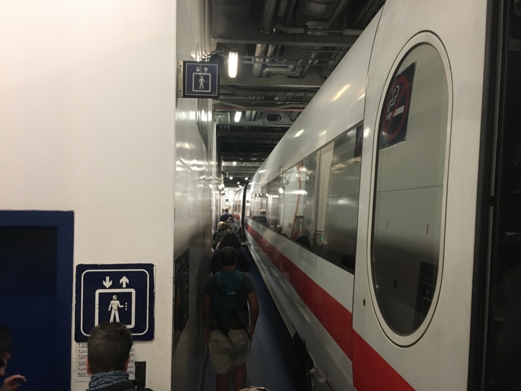 f:id:l-traveler-lovetabi:20180102002408j:plain 渡り鳥ライン乗車レポート