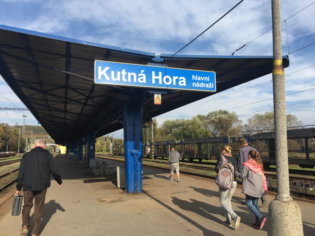 クトナーホラ駅