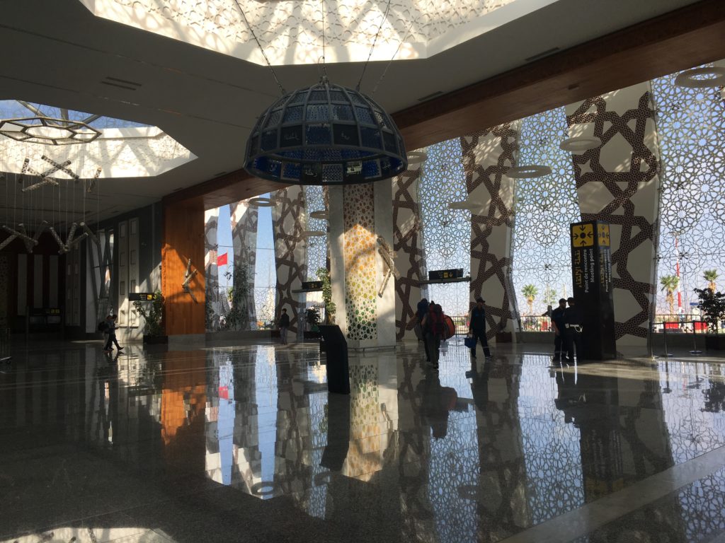 フェズ空港