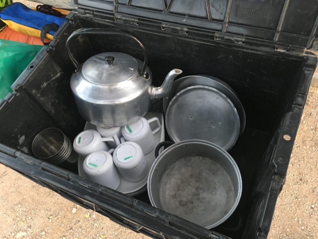 ナミビア レンタカー旅 持ち物
